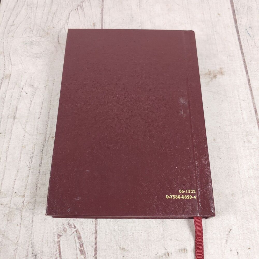 PAIR - Luther's Small Catechism + Lutheran Book of Prayer - Hardcover 2005 USED - Picture 6 of 16